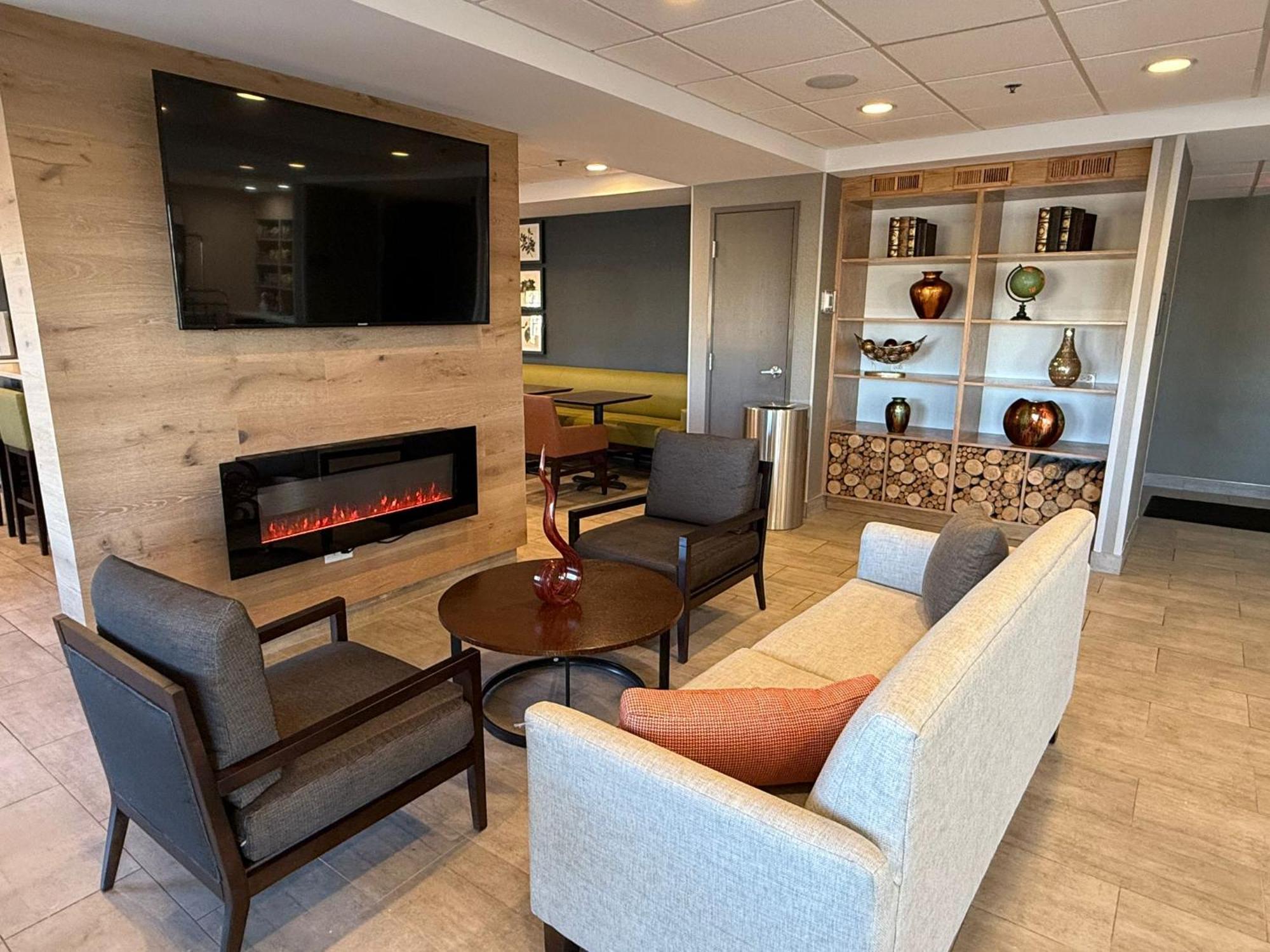 Country Inn & Suites By Radisson Bolingbrook, I-55 מראה חיצוני תמונה