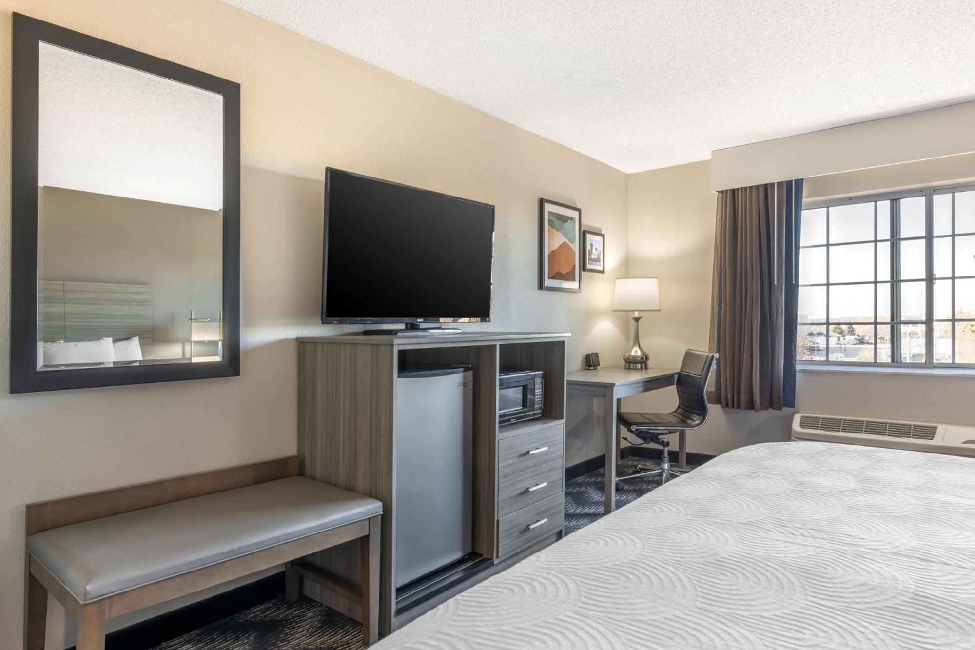 Country Inn & Suites By Radisson Bolingbrook, I-55 מראה חיצוני תמונה