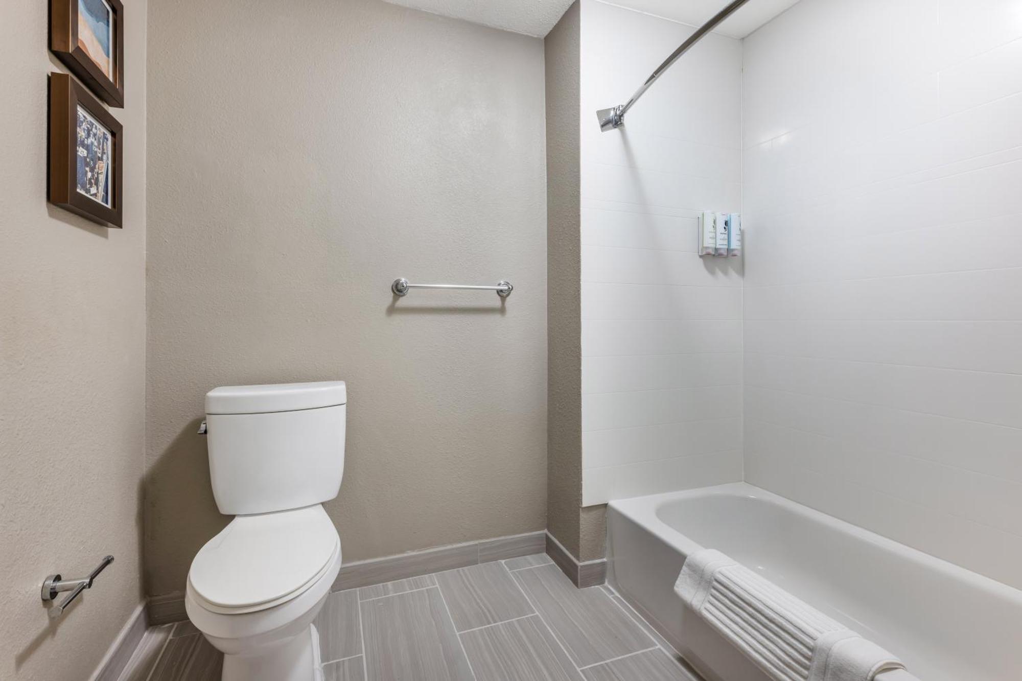 Country Inn & Suites By Radisson Bolingbrook, I-55 מראה חיצוני תמונה